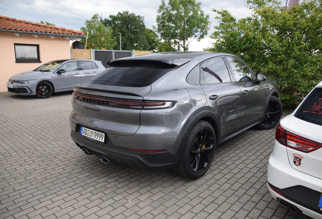 Porsche Cayenne Coupé Turbo E-Hybrid