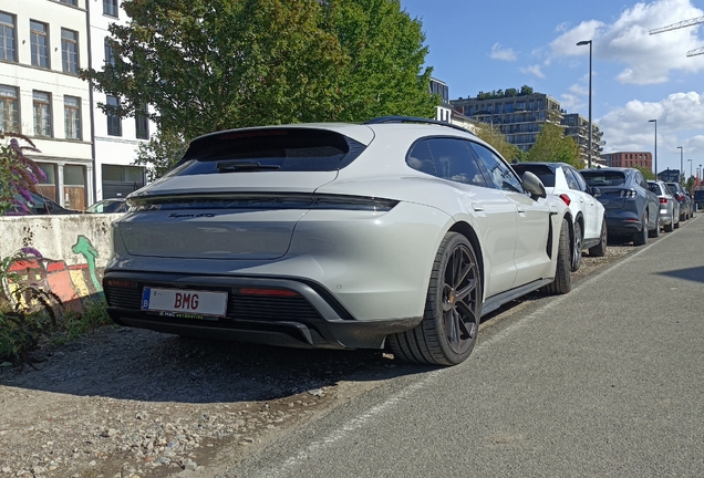 Porsche Taycan GTS Sport Turismo