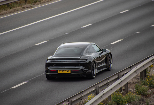 Porsche Taycan Turbo S