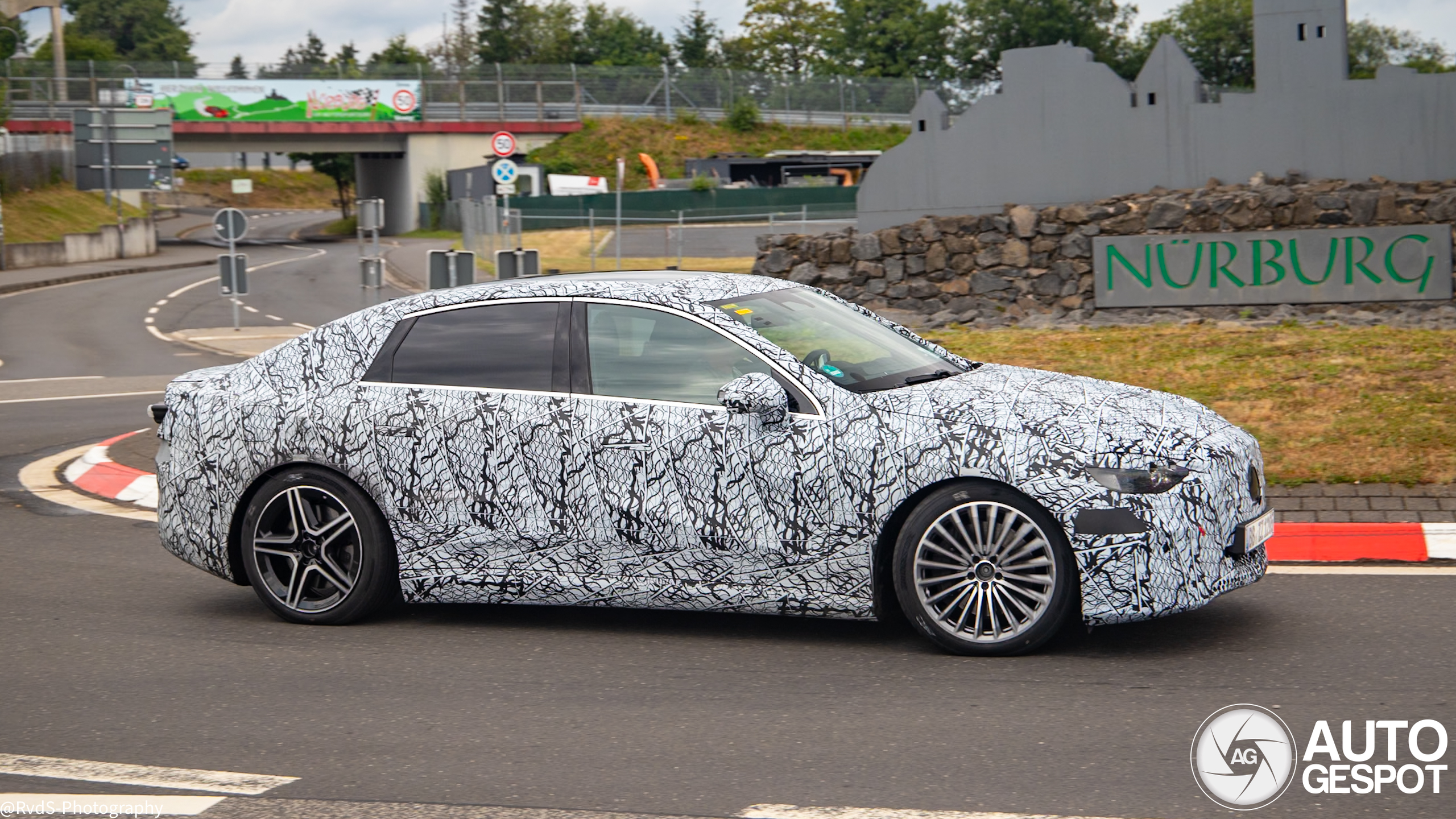 Mercedes-AMG C 53 EV