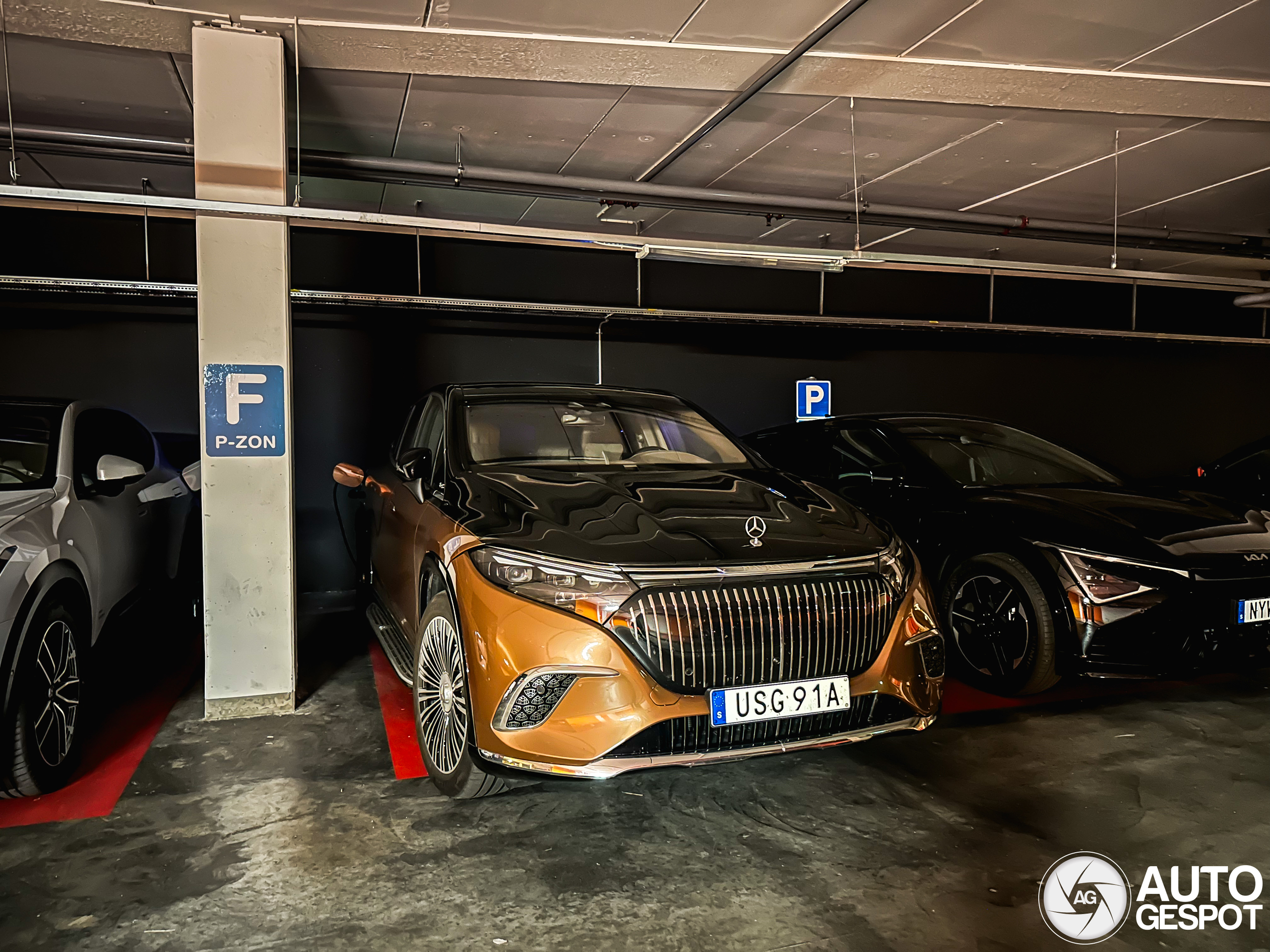 Mercedes-Maybach EQS 680 SUV