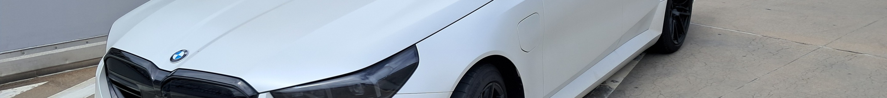 BMW M5 G90