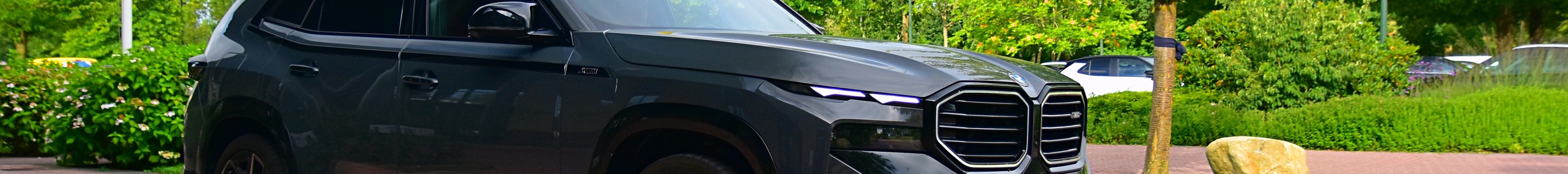 BMW XM G09