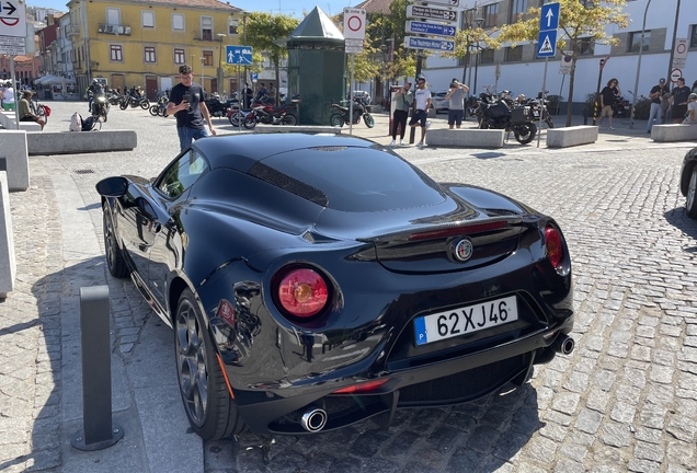 Alfa Romeo 4C Coupé