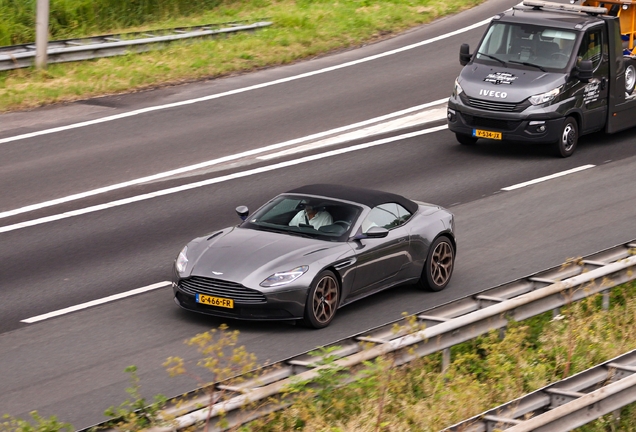 Aston Martin DB11 V8 Volante