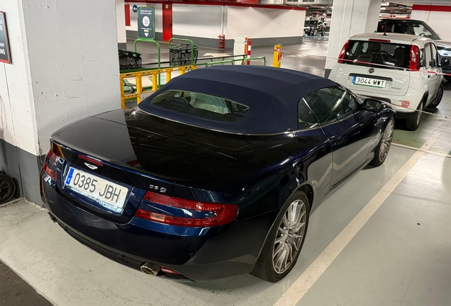 Aston Martin DB9 Volante