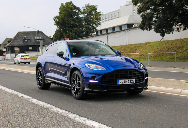 Aston Martin DBX707