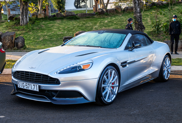 Aston Martin Vanquish Volante