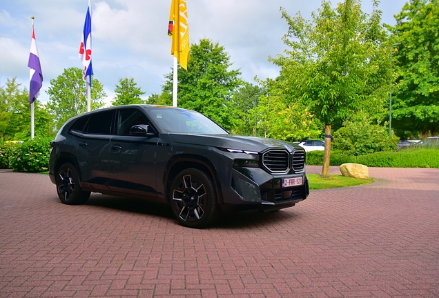 BMW XM G09