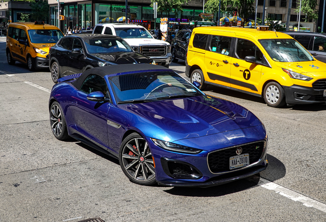 Jaguar F-TYPE R Convertible 2020