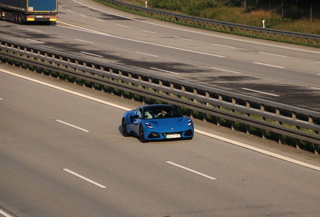 Lotus Emira