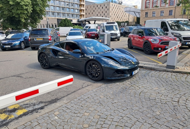 Lotus Emira