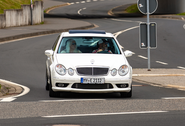 Mercedes-Benz E 55 AMG