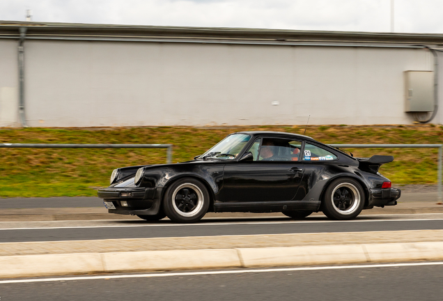 Porsche 930 Turbo