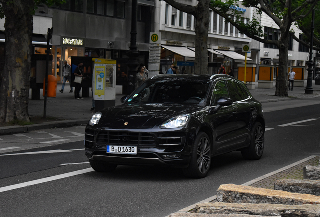 Porsche 95B Macan Turbo