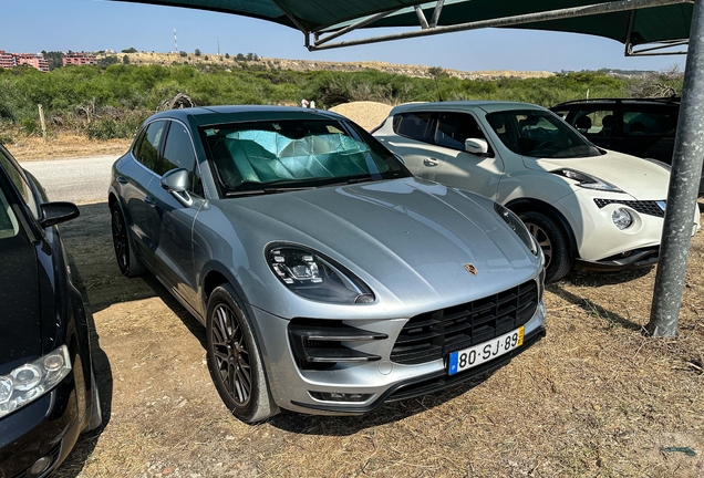 Porsche 95B Macan Turbo