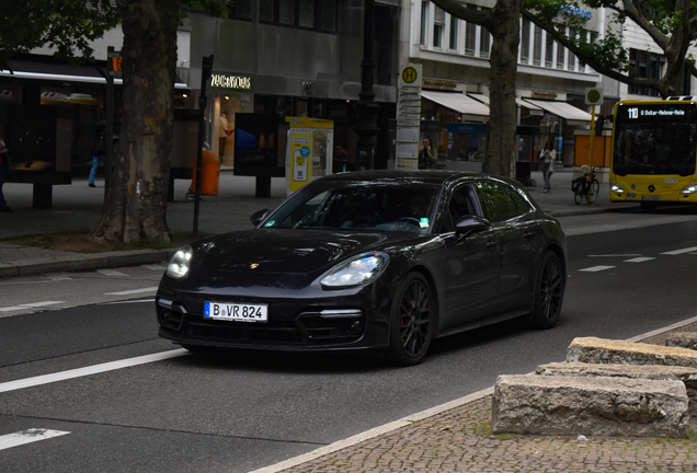 Porsche 971 Panamera GTS Sport Turismo