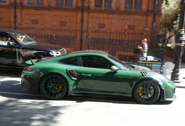 Porsche 991 GT2 RS Weissach Package