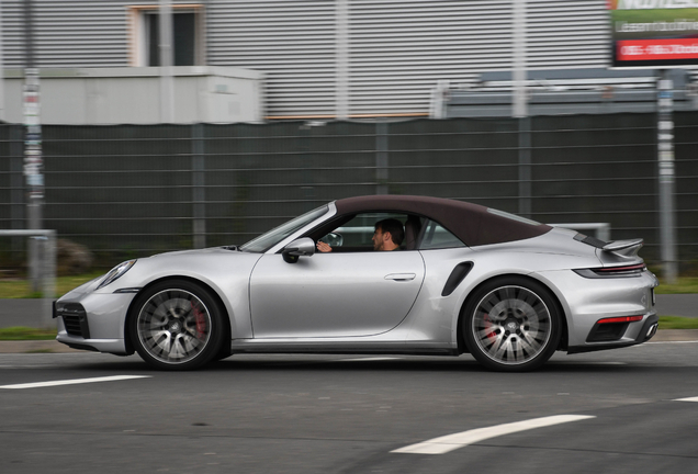 Porsche 992 Turbo Cabriolet