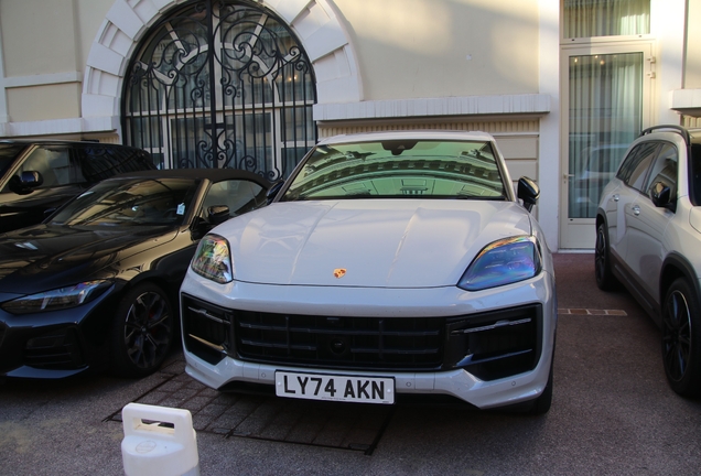 Porsche 9YA Cayenne GTS MkII
