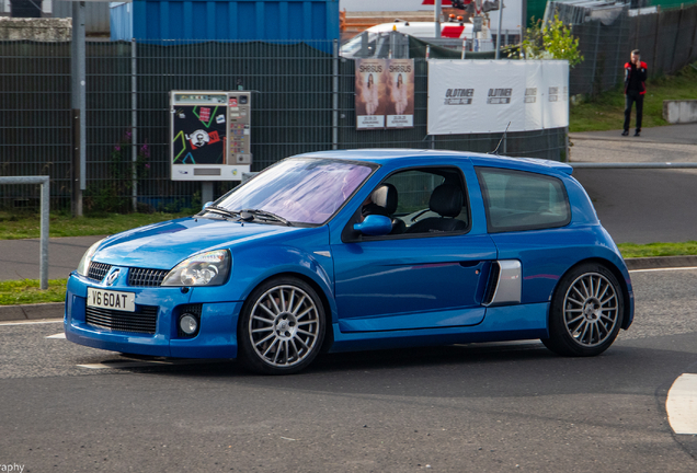 Renault Clio V6 Phase II