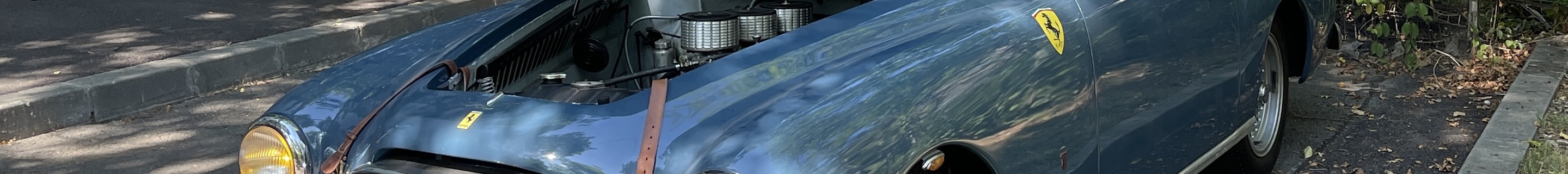 Ferrari 212 Inter Ghia 2+2 Coupé