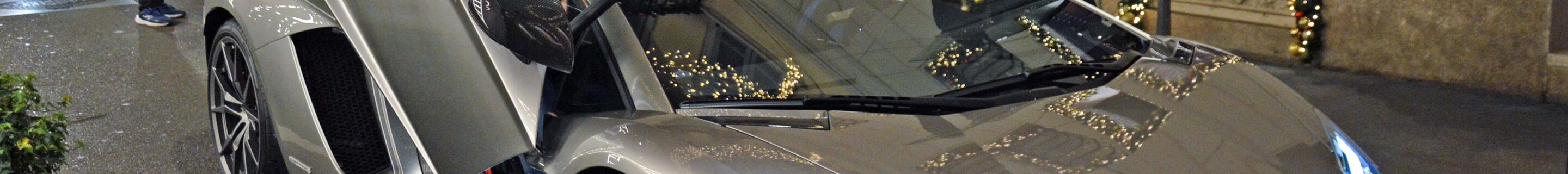 Lamborghini Aventador S LP740-4