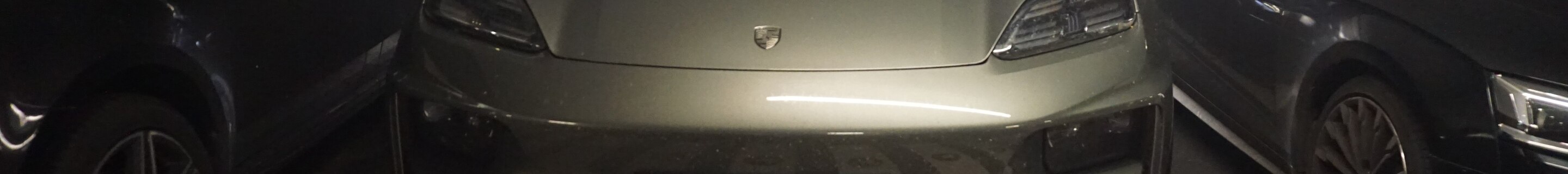 Porsche Macan EV Turbo