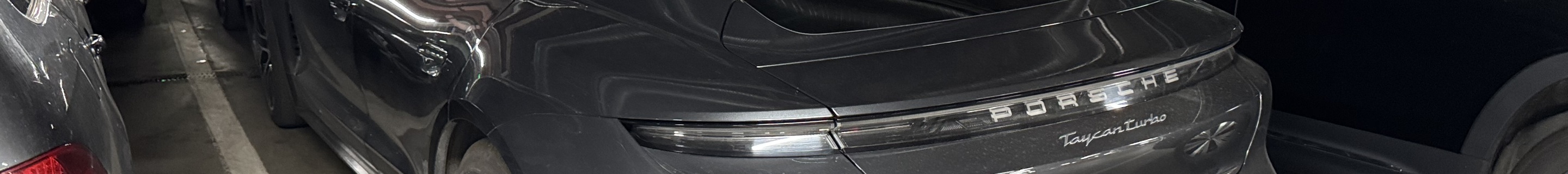 Porsche Taycan Turbo