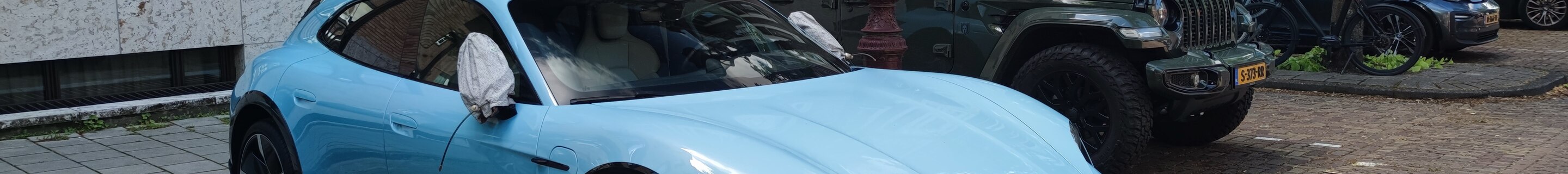 Porsche Taycan Turbo S Cross Turismo MkI