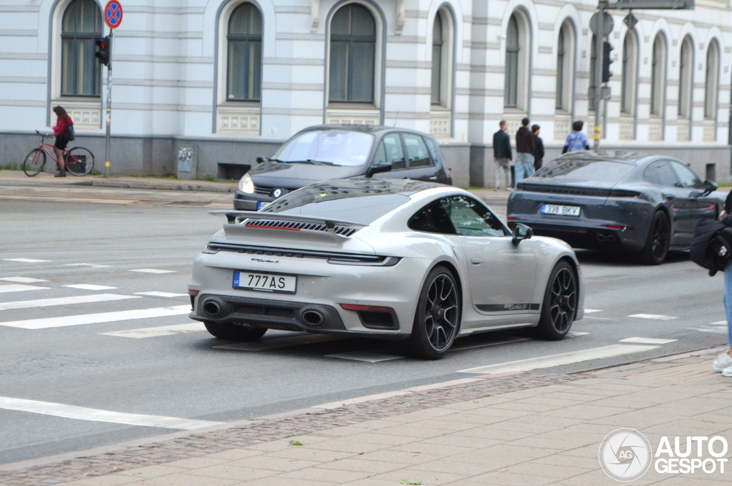 Porsche 992 Turbo S