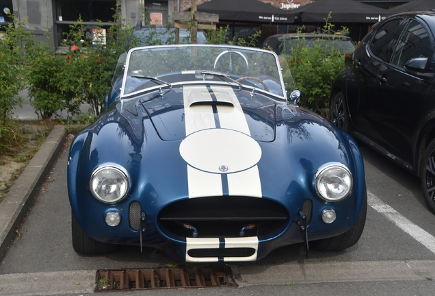 AC Cobra 427
