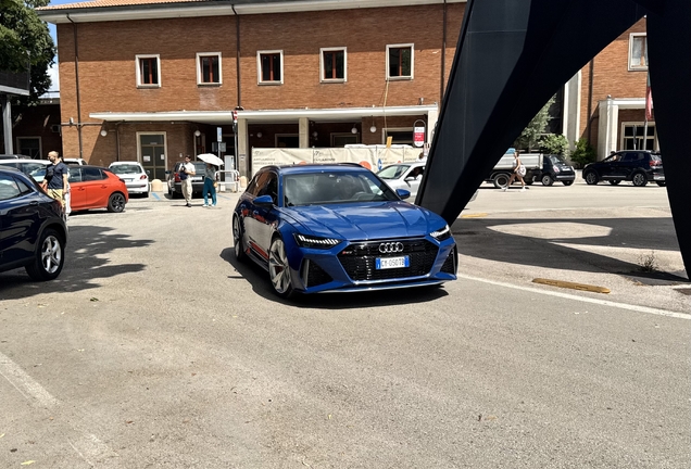 Audi RS6 Avant C8