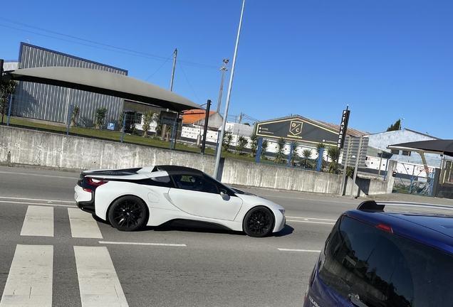 BMW i8 Roadster