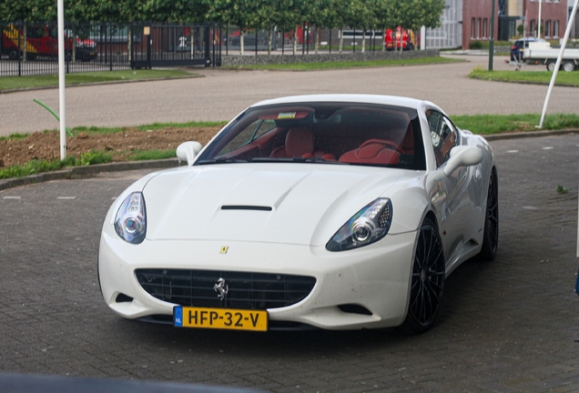 Ferrari California