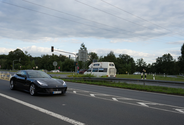 Ferrari GTC4Lusso