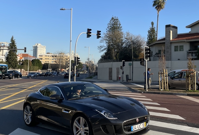 Jaguar F-TYPE S Coupé