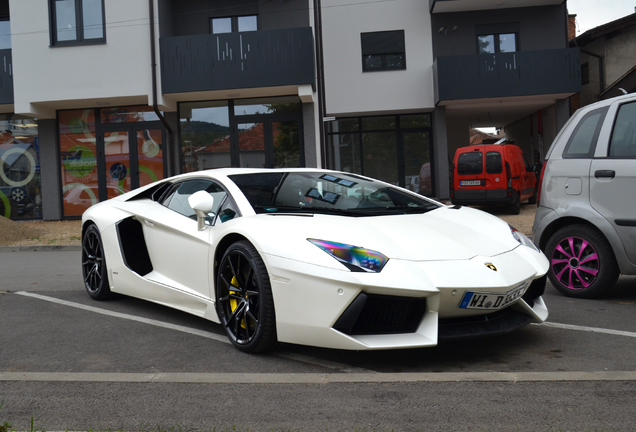 Lamborghini Aventador LP700-4