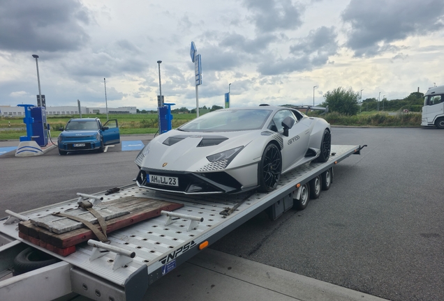 Lamborghini Huracán LP640-2 STO