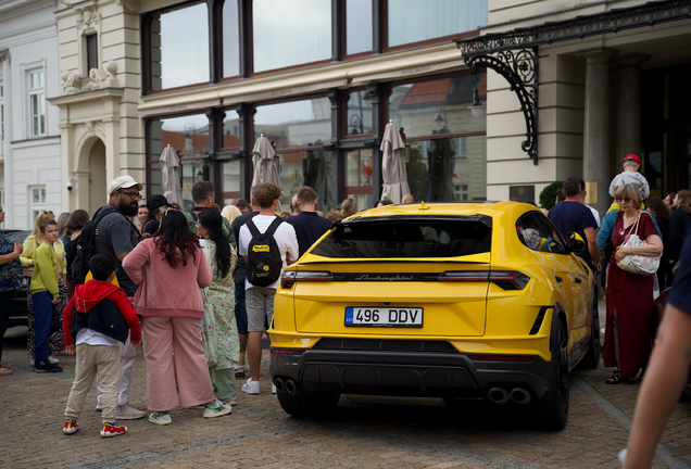 Lamborghini Urus Performante