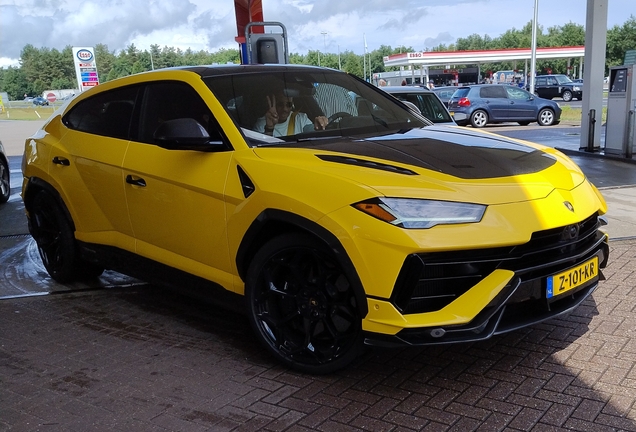 Lamborghini Urus Performante