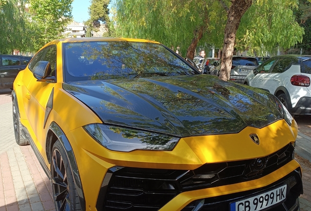 Lamborghini Urus Topcar Design