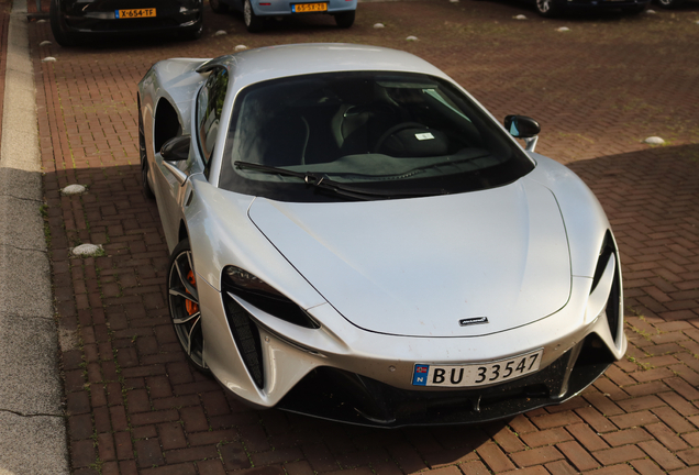 McLaren Artura