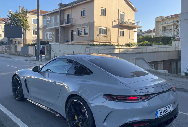 Mercedes-AMG GT 63 C192