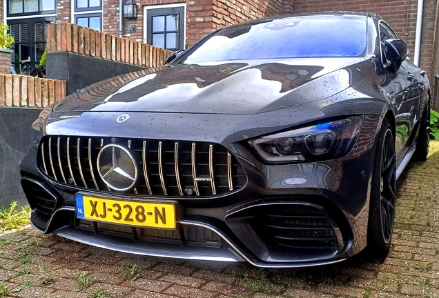 Mercedes-AMG GT 63 S X290