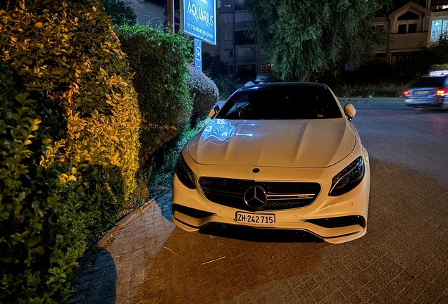 Mercedes-AMG S 63 Coupé C217