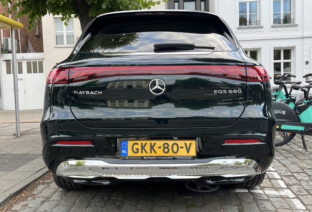 Mercedes-Maybach EQS 680 SUV