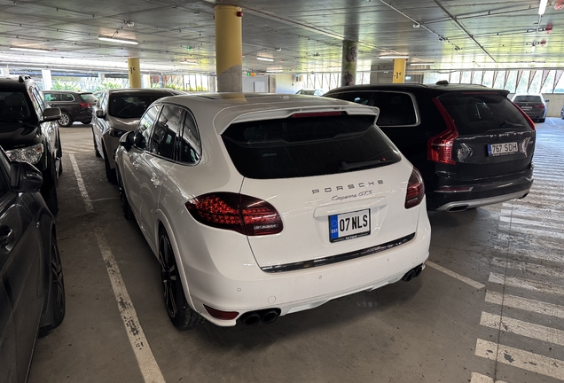 Porsche 958 Cayenne GTS