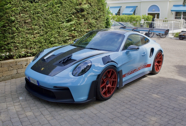 Porsche 992 GT3 RS Weissach Package