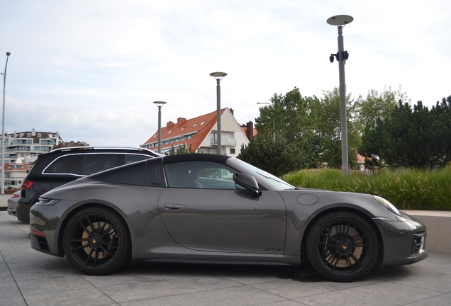 Porsche 992 Targa 4 GTS